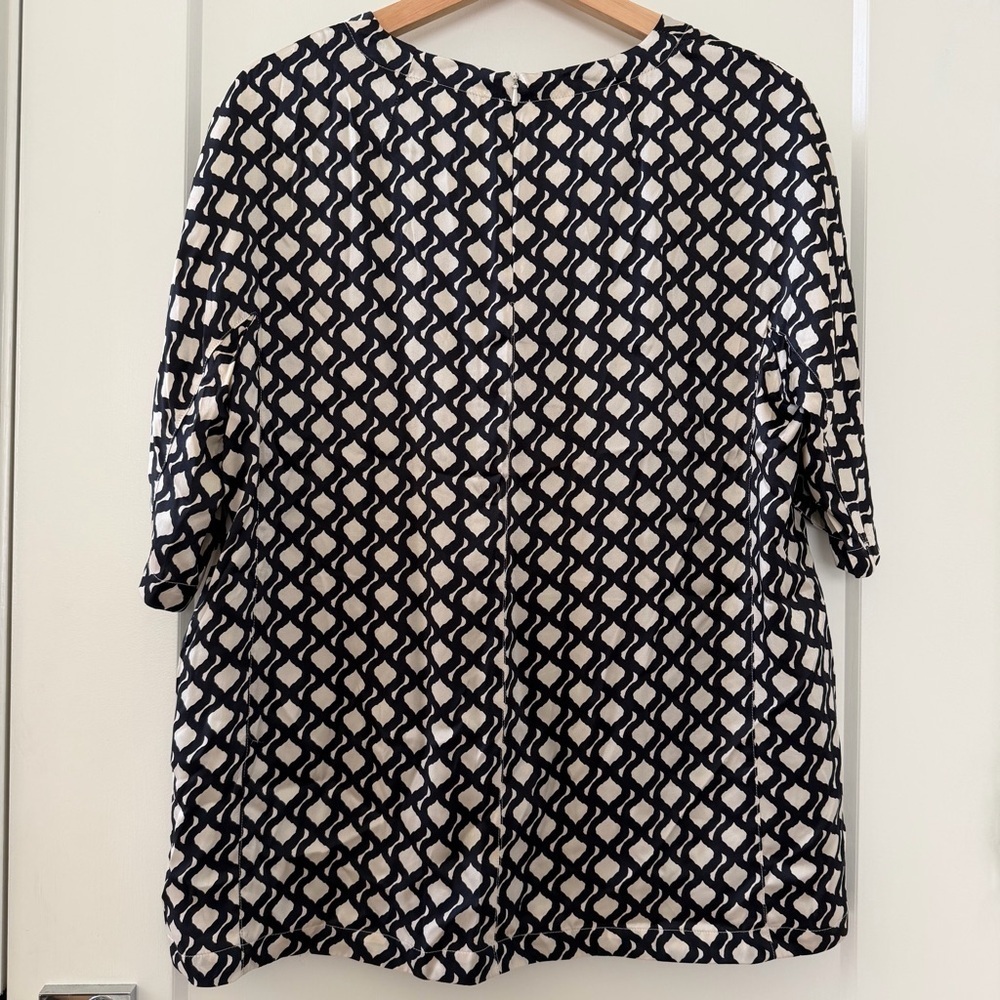 'S Max Mara 100% Silk Geometric Top US 12 - Picture 3 of 8